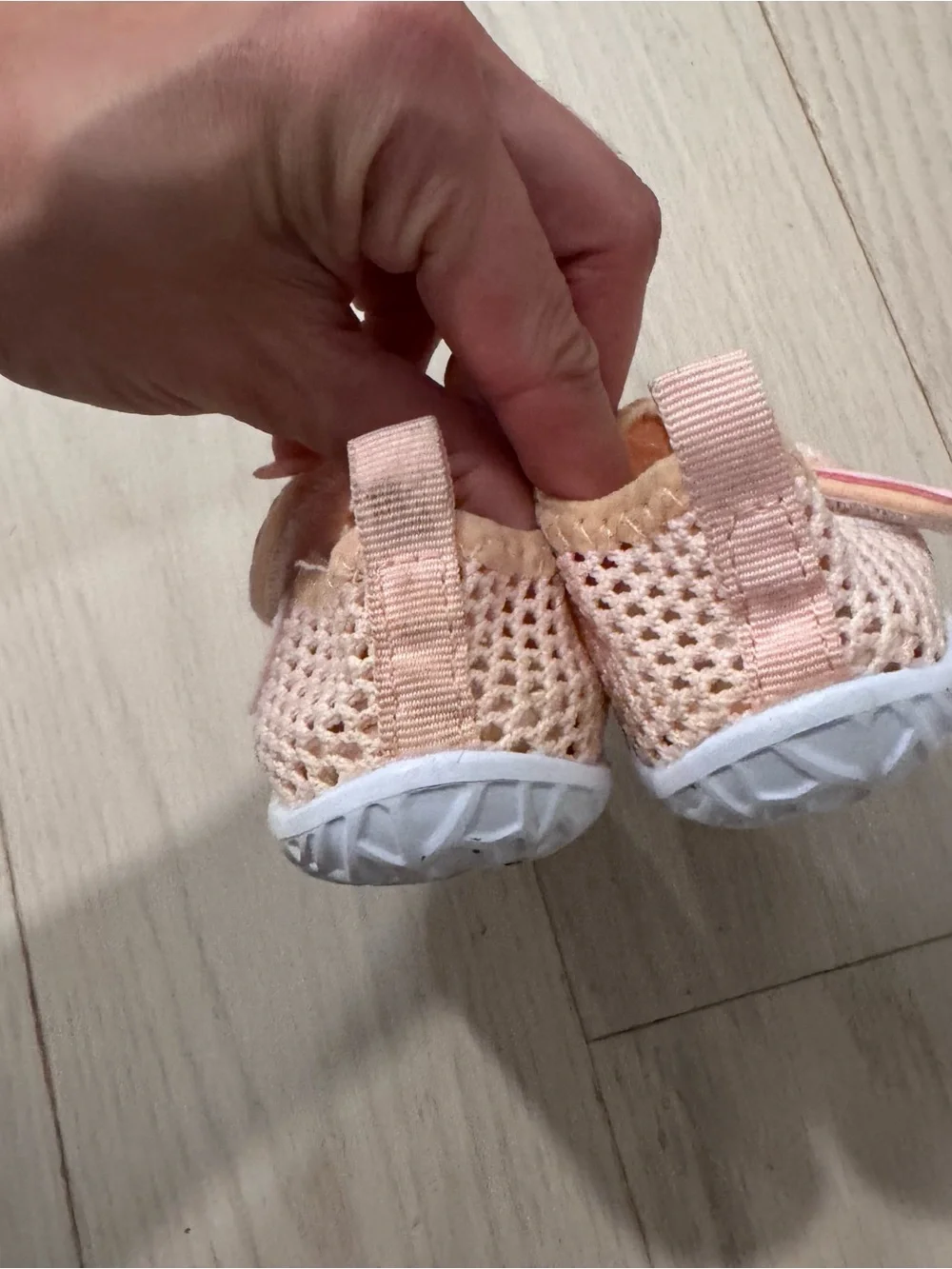Kids Breathable Mesh Slip-On Shoes - Light Pink